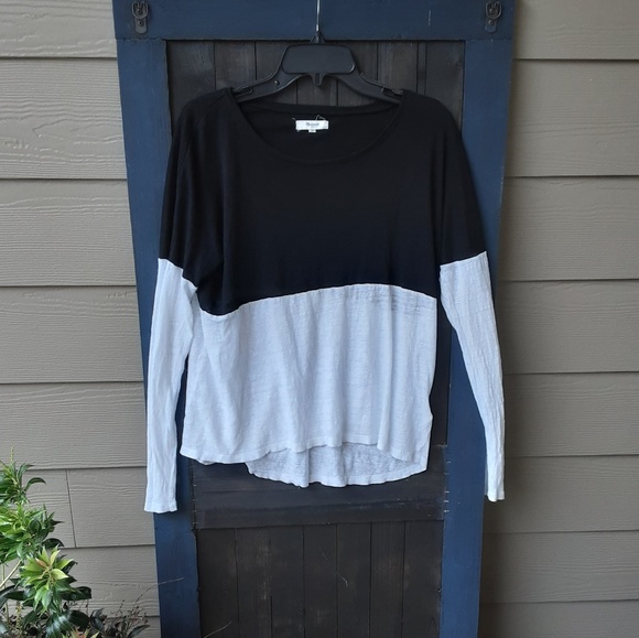 Madewell Tops - NWOT Linen top M from madewell!